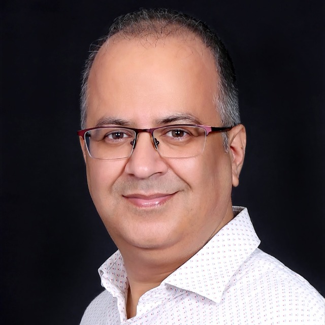 Vividh — Director, Platizio Global